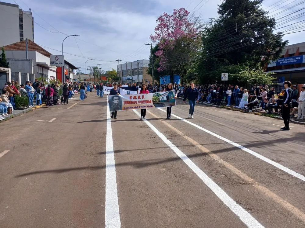 Tenente Portela celebra o 7 de Setembro com desfile cívico especial