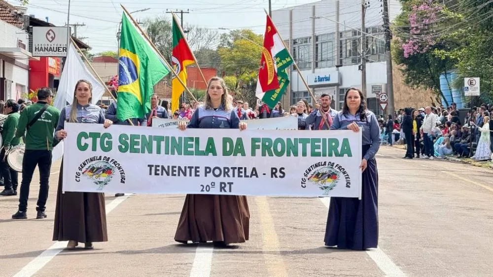 Tenente Portela celebra o 7 de Setembro com desfile cívico especial