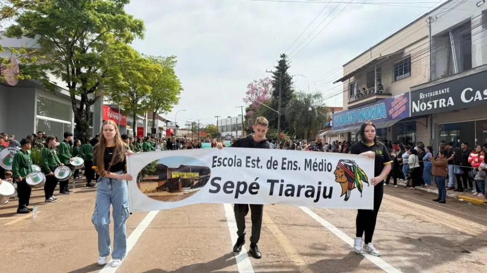 Tenente Portela celebra o 7 de Setembro com desfile cívico especial