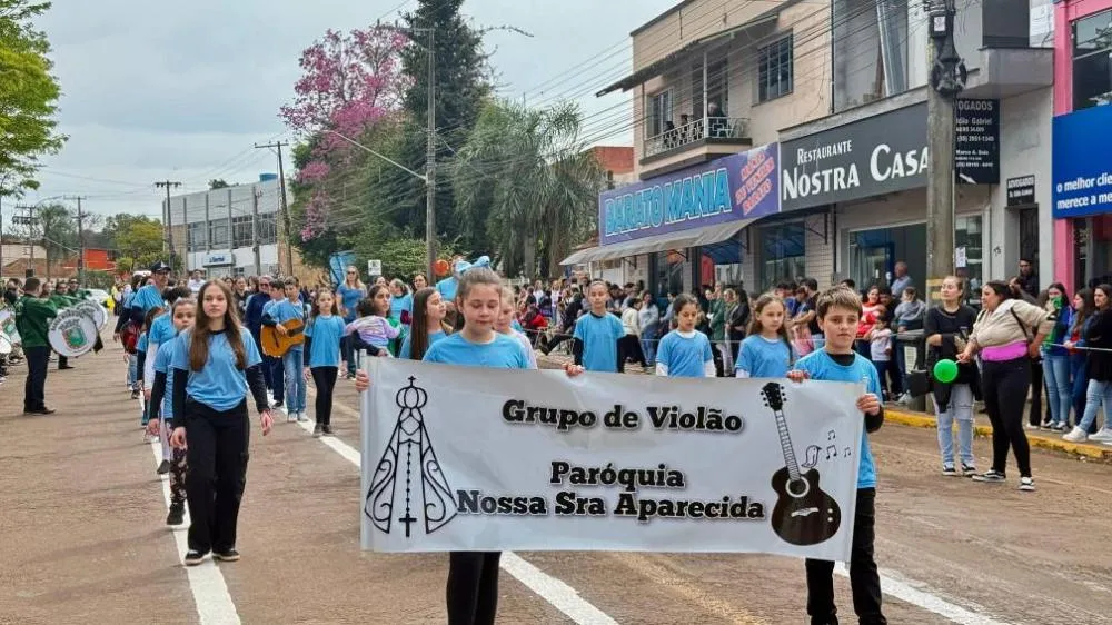 Tenente Portela celebra o 7 de Setembro com desfile cívico especial