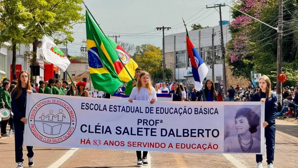 Tenente Portela celebra o 7 de Setembro com desfile cívico especial