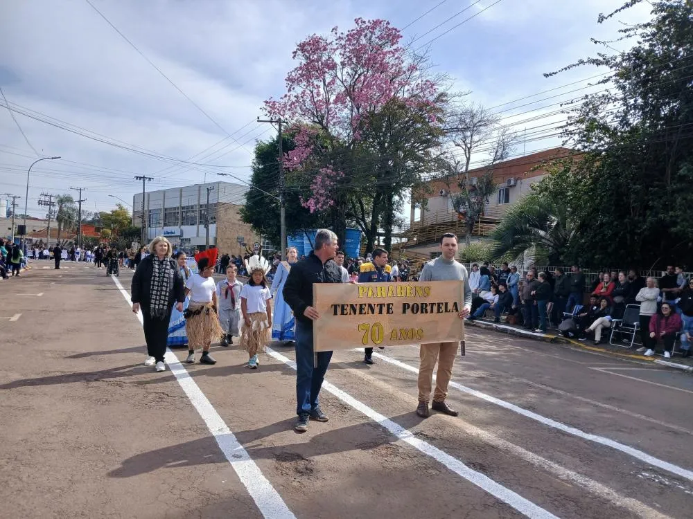 Tenente Portela celebra o 7 de Setembro com desfile cívico especial