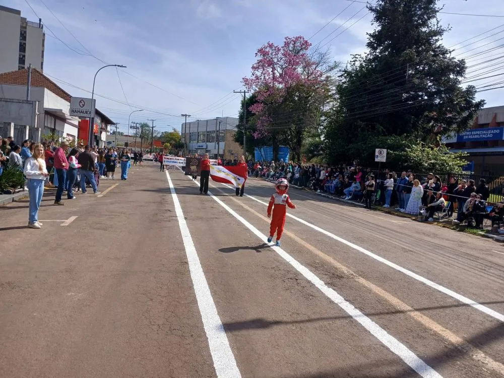 Tenente Portela celebra o 7 de Setembro com desfile cívico especial