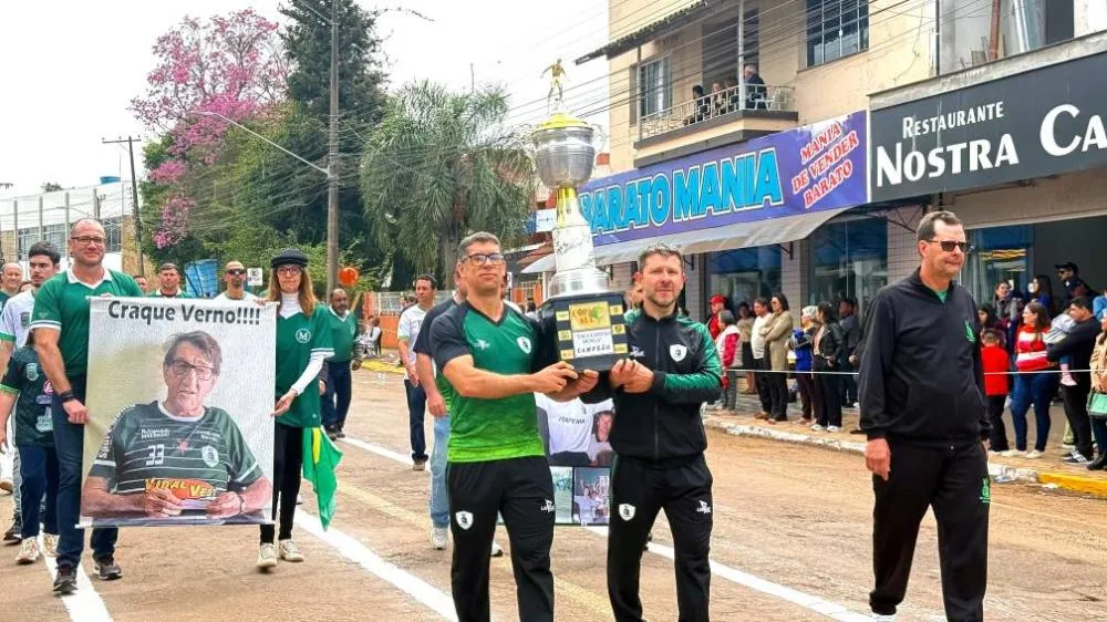 Tenente Portela celebra o 7 de Setembro com desfile cívico especial