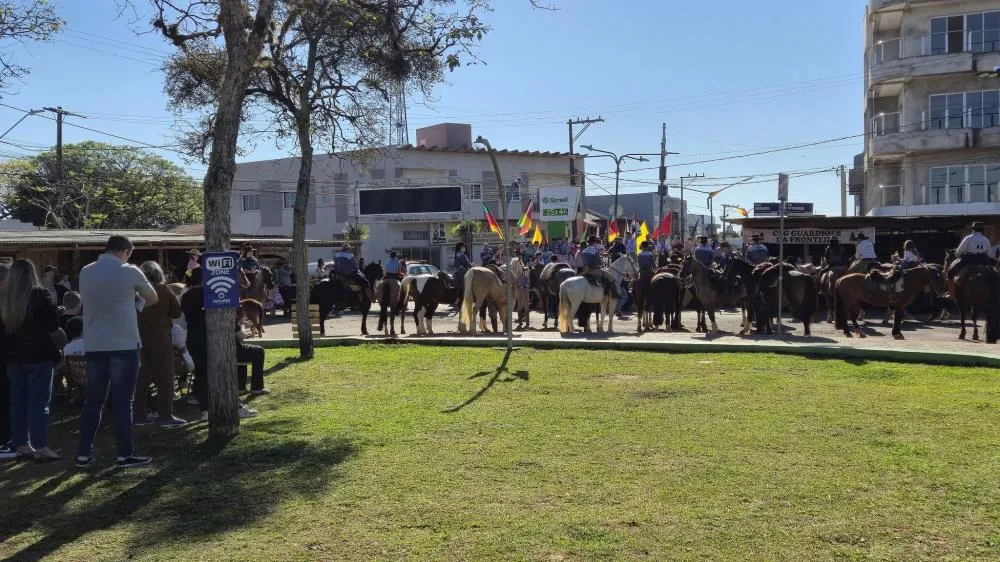 Acampamento Farroupilha valoriza tradição e cultura gaúcha em Tenente Portela