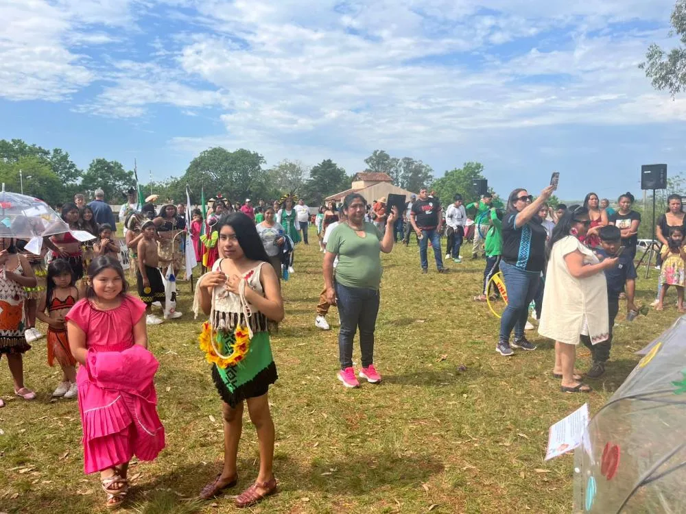 Alunos de cinco escolas indígenas participam de evento cultural em Redentora