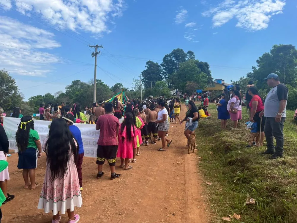 Alunos de cinco escolas indígenas participam de evento cultural em Redentora
