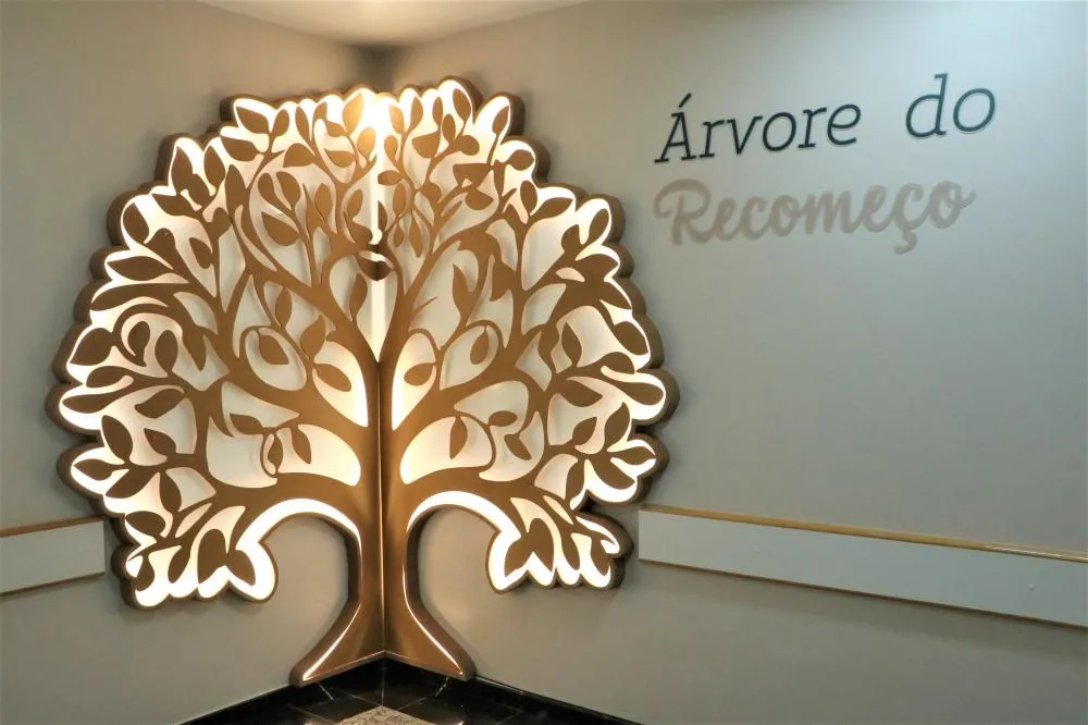 Árvore do recomeço: Hospital Unimed realiza homenagem a famílias de doadores de órgãos