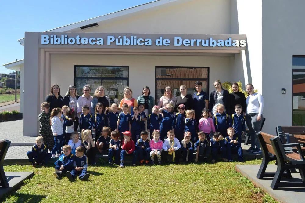 Biblioteca Pública promove evento que marca estreia de sarau literário