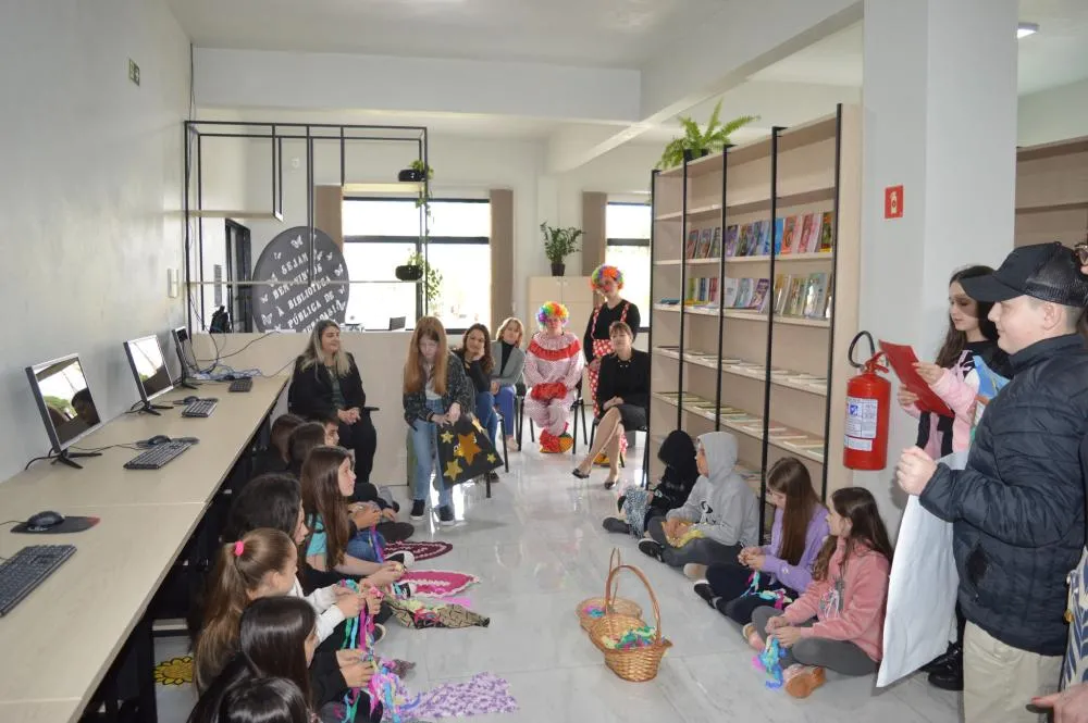 Biblioteca Pública promove evento que marca estreia de sarau literário