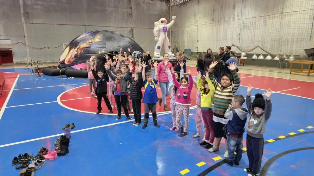 Iniciativa da Secretaria de Educação promove experiência científica para alunos da rede municipal