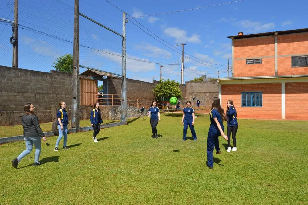 Alegria e convivência marcam o Dia das Crianças nas escolas municipais