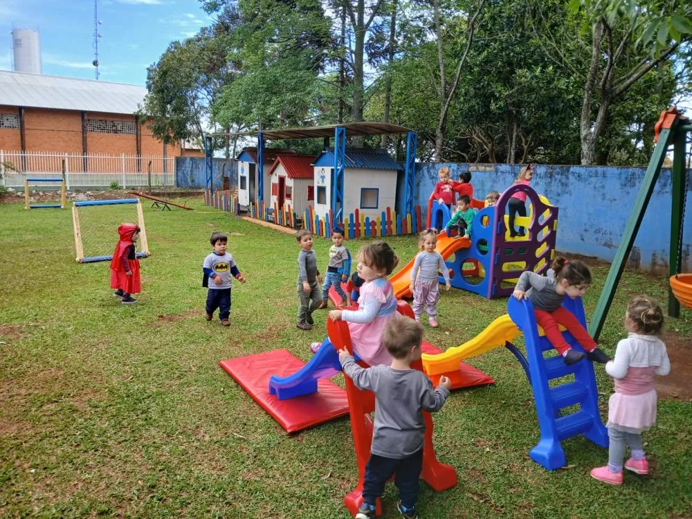 Alegria e convivência marcam o Dia das Crianças nas escolas municipais