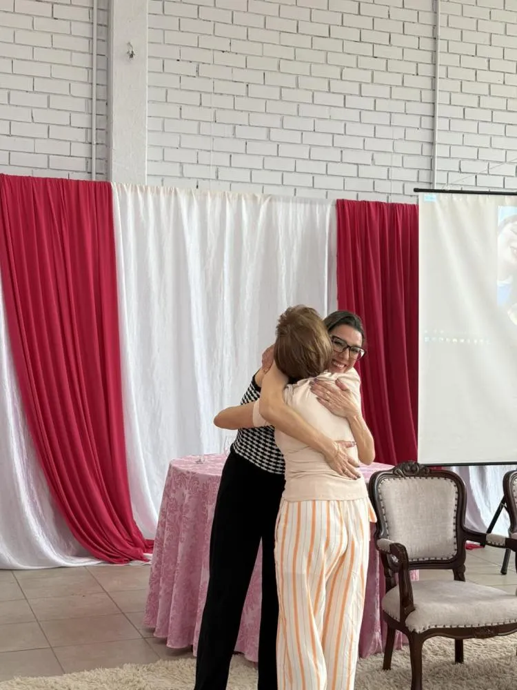 Evento do Outubro Rosa reúne centenas de mulheres em Barra do Guarita