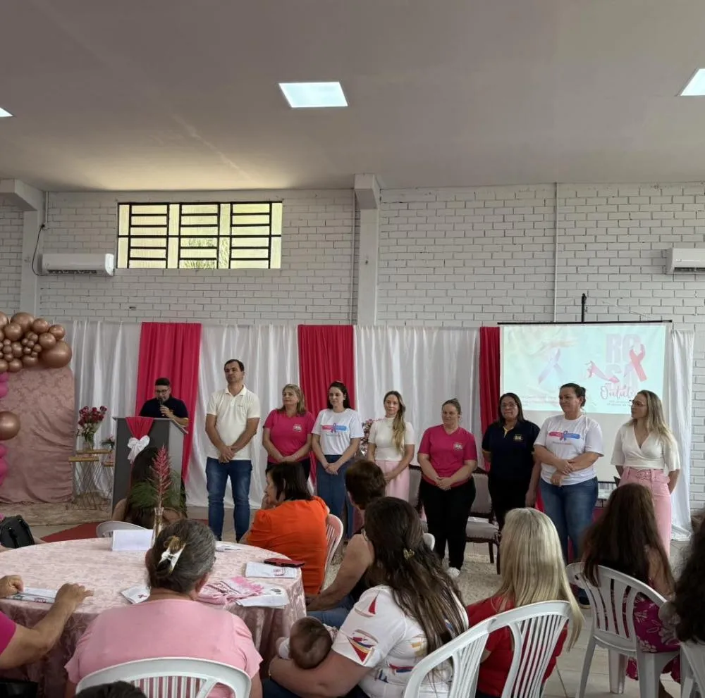 Evento do Outubro Rosa reúne centenas de mulheres em Barra do Guarita
