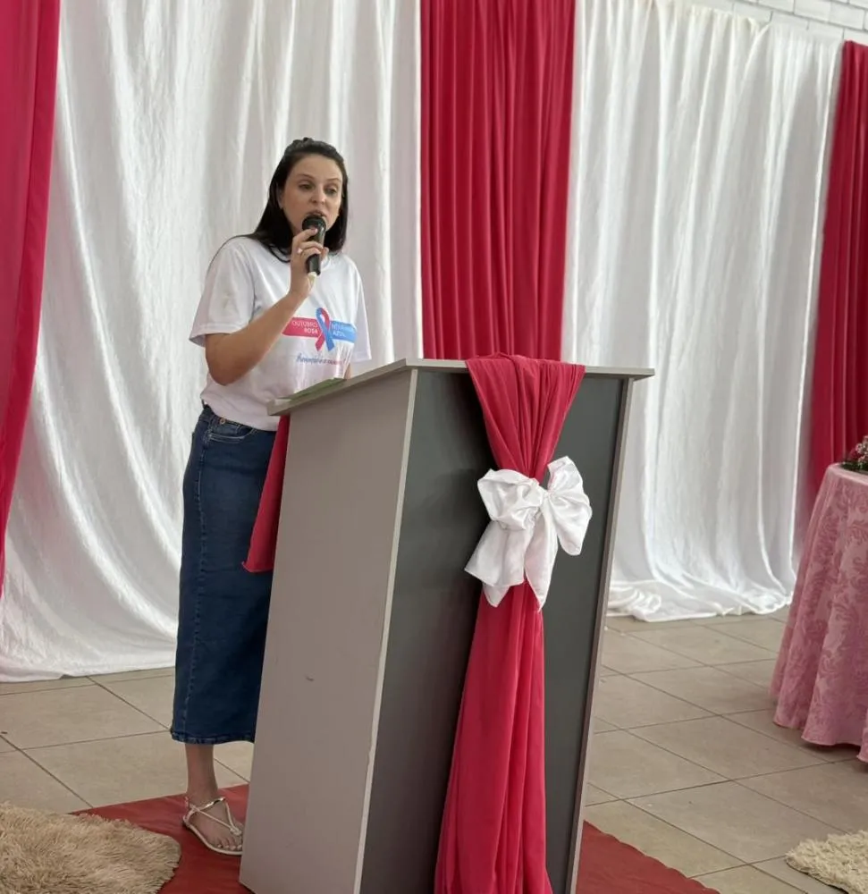 Evento do Outubro Rosa reúne centenas de mulheres em Barra do Guarita