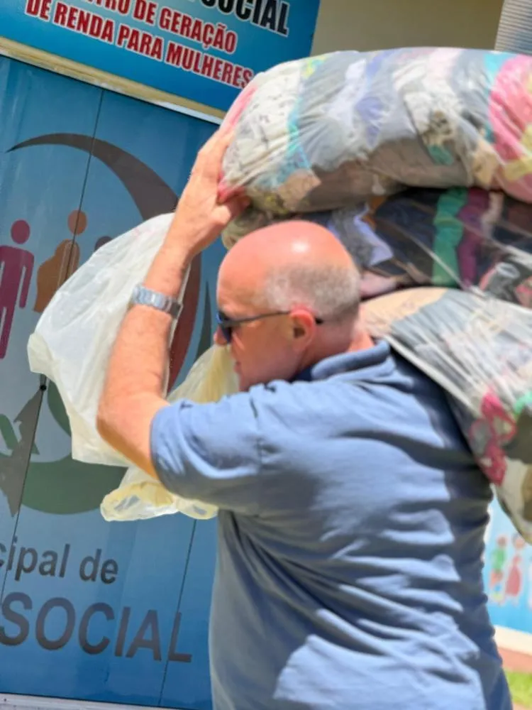 Defesa Civil Estadual entrega novas doações a famílias de Miraguaí