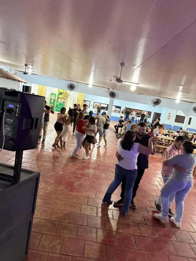 Servidores municipais são homenageados em jantar promovido pela Administração