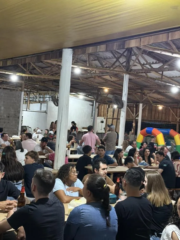 Servidores municipais são homenageados em jantar promovido pela Administração