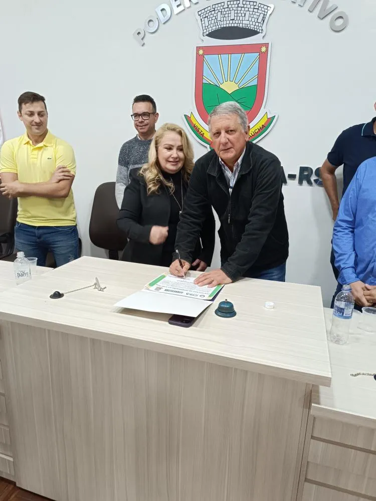 Empresa Maibom recebe certificação do SISBI-POA em Vista Gaúcha