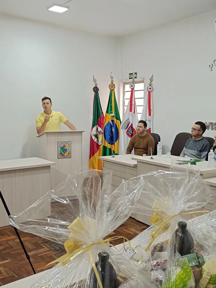 Empresa Maibom recebe certificação do SISBI-POA em Vista Gaúcha