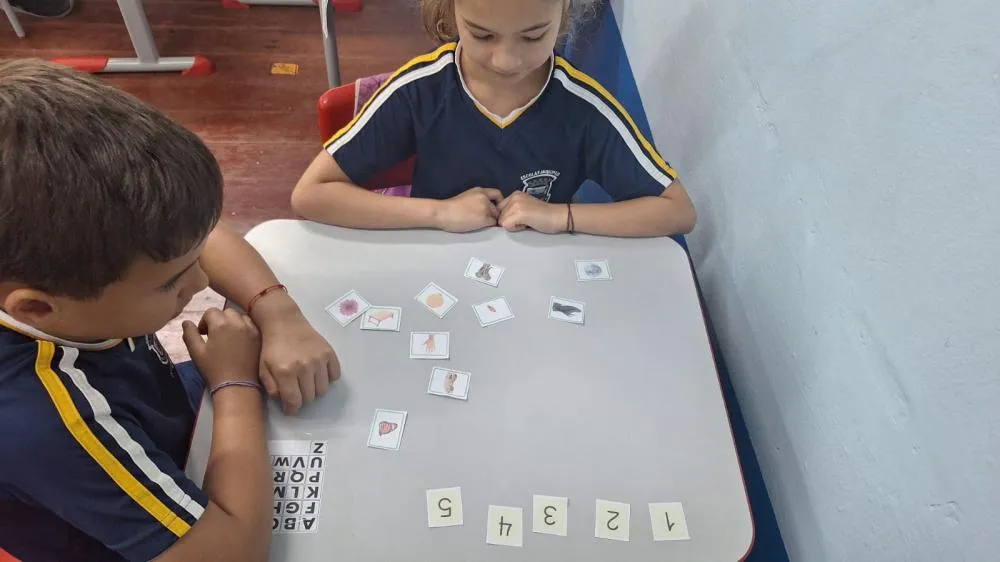 Professores de Derrubadas participam de formação do programa Alfabetiza Tchê