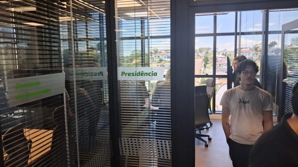 Sicredi Raízes apresenta nova sede administrativa à imprensa regional em Três Passos