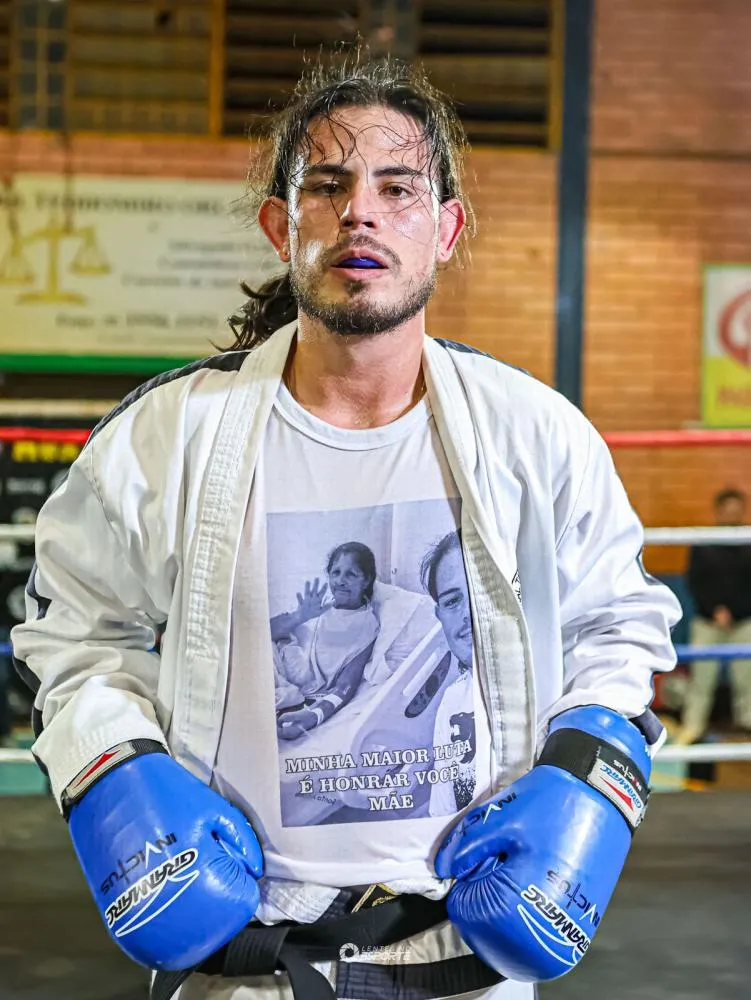 Atletas de Derrubadas se destacam na 1ª Taça Noroeste de Muay Thai em Redentora