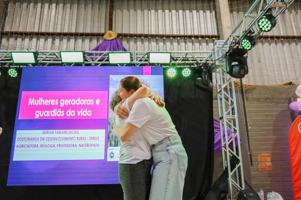 2º Encontro Estadual e 1ª Feira de Agricultoras Familiares da FETRAF-RS reafirma protagonismo das mulheres e apresenta carta com reivindicações e compromissos pela vida, pela natureza e pela agricultura familiar