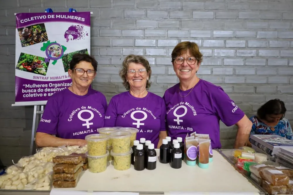 2º Encontro Estadual e 1ª Feira de Agricultoras Familiares da FETRAF-RS reafirma protagonismo das mulheres e apresenta carta com reivindicações e compromissos pela vida, pela natureza e pela agricultura familiar