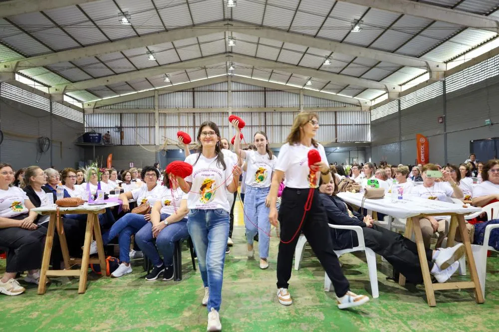 2º Encontro Estadual e 1ª Feira de Agricultoras Familiares da FETRAF-RS reafirma protagonismo das mulheres e apresenta carta com reivindicações e compromissos pela vida, pela natureza e pela agricultura familiar