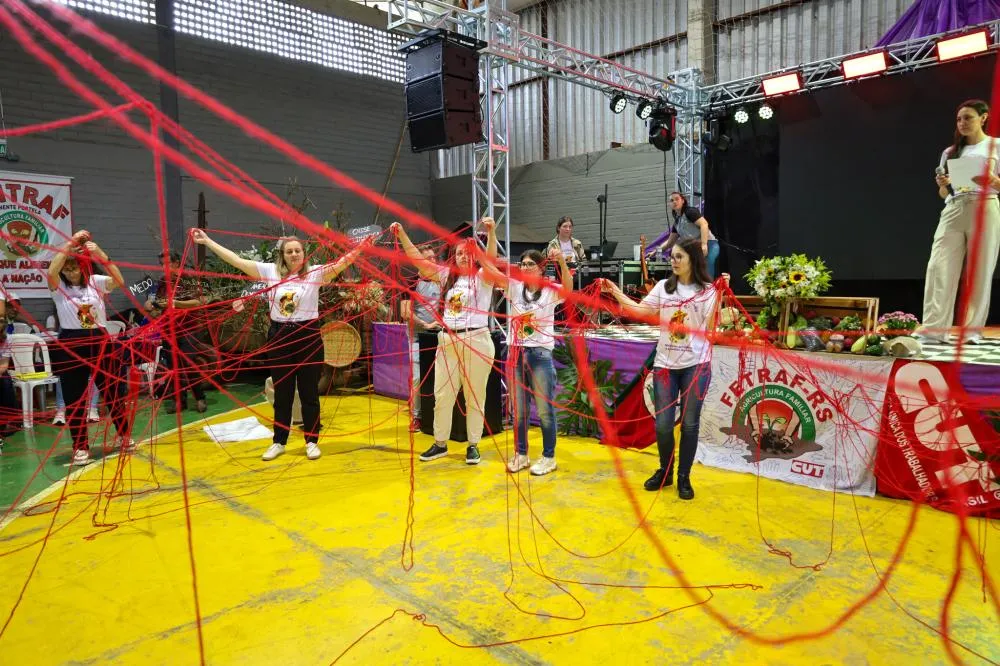2º Encontro Estadual e 1ª Feira de Agricultoras Familiares da FETRAF-RS reafirma protagonismo das mulheres e apresenta carta com reivindicações e compromissos pela vida, pela natureza e pela agricultura familiar