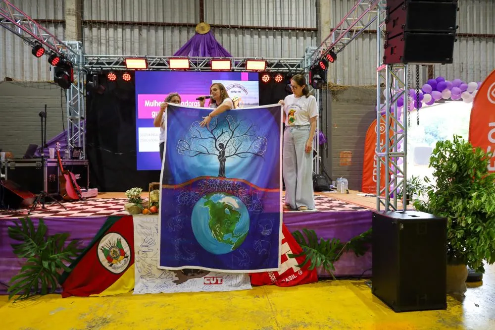 2º Encontro Estadual e 1ª Feira de Agricultoras Familiares da FETRAF-RS reafirma protagonismo das mulheres e apresenta carta com reivindicações e compromissos pela vida, pela natureza e pela agricultura familiar