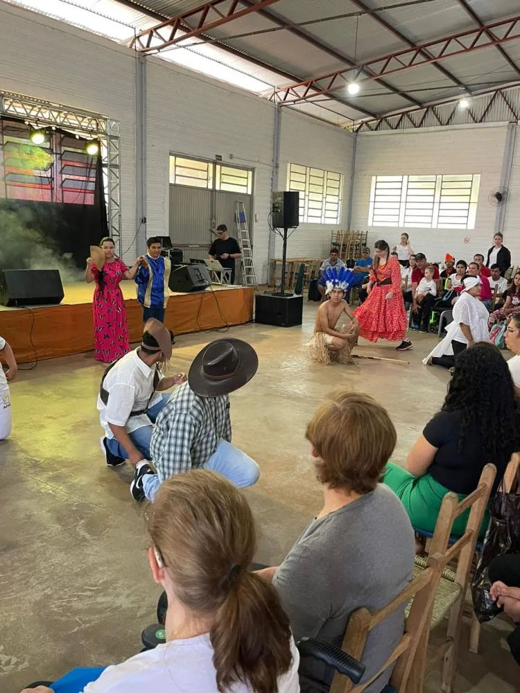 Arte, inclusão e emoção marcam a 4ª Mostra Cultural da APAE