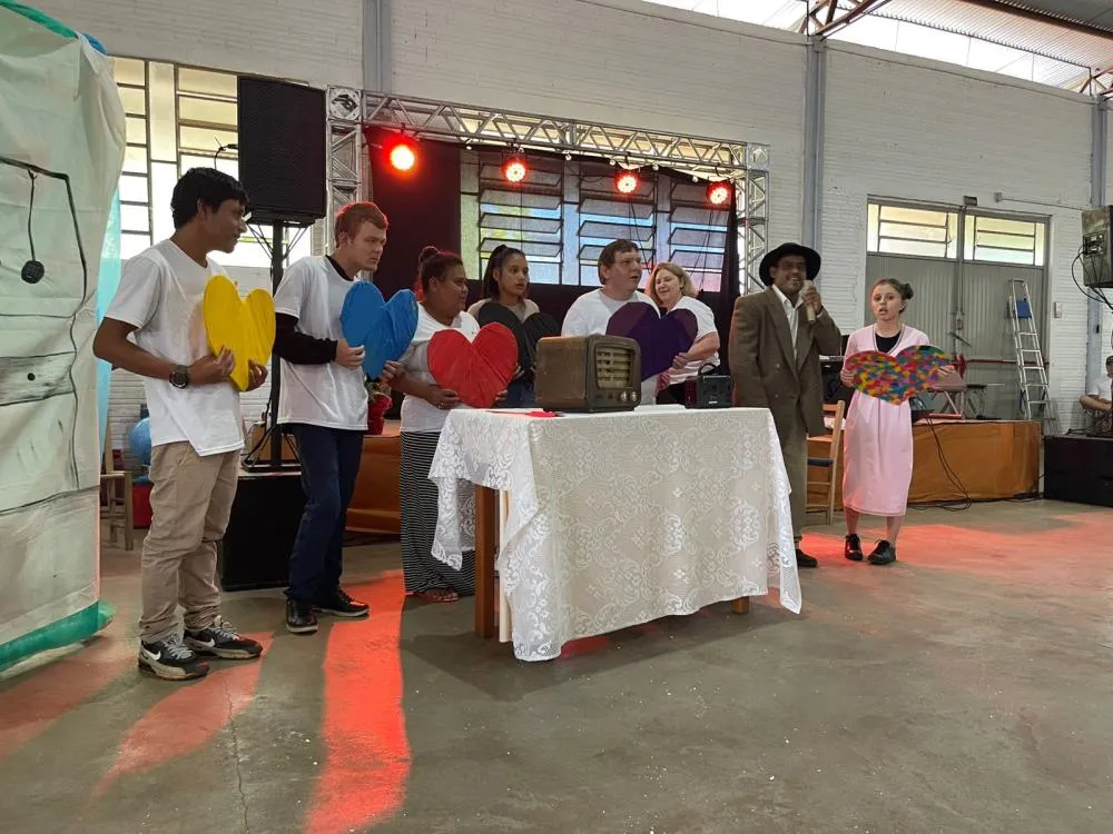 Arte, inclusão e emoção marcam a 4ª Mostra Cultural da APAE