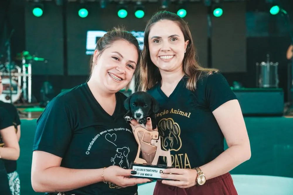 Cãocurso da Feira Negócios Daqui premia tutores e destaca integração entre famílias e pets