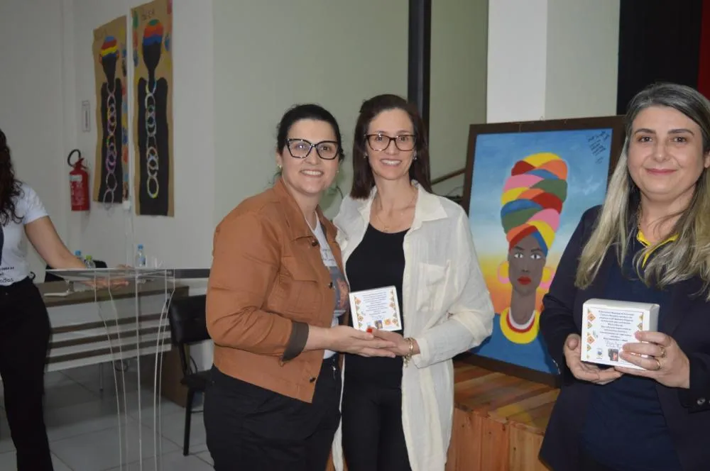 1. Derrubadas realiza III Seminário Regional e reforça educação para relações étnico-raciais