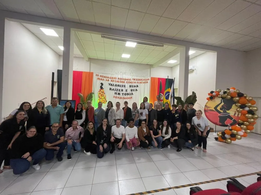 1. Derrubadas realiza III Seminário Regional e reforça educação para relações étnico-raciais