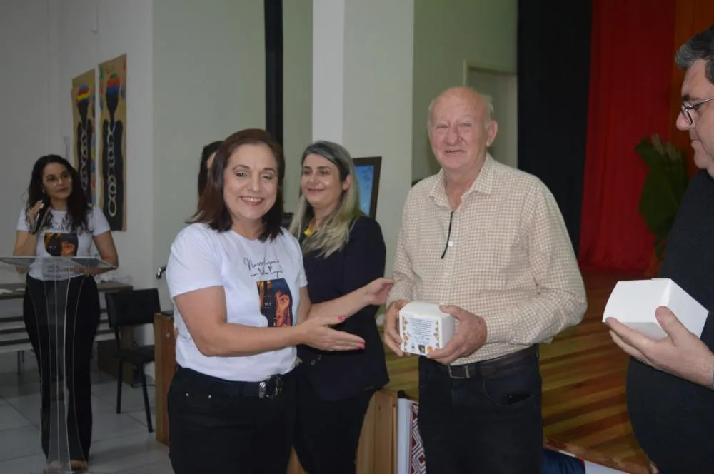 1. Derrubadas realiza III Seminário Regional e reforça educação para relações étnico-raciais