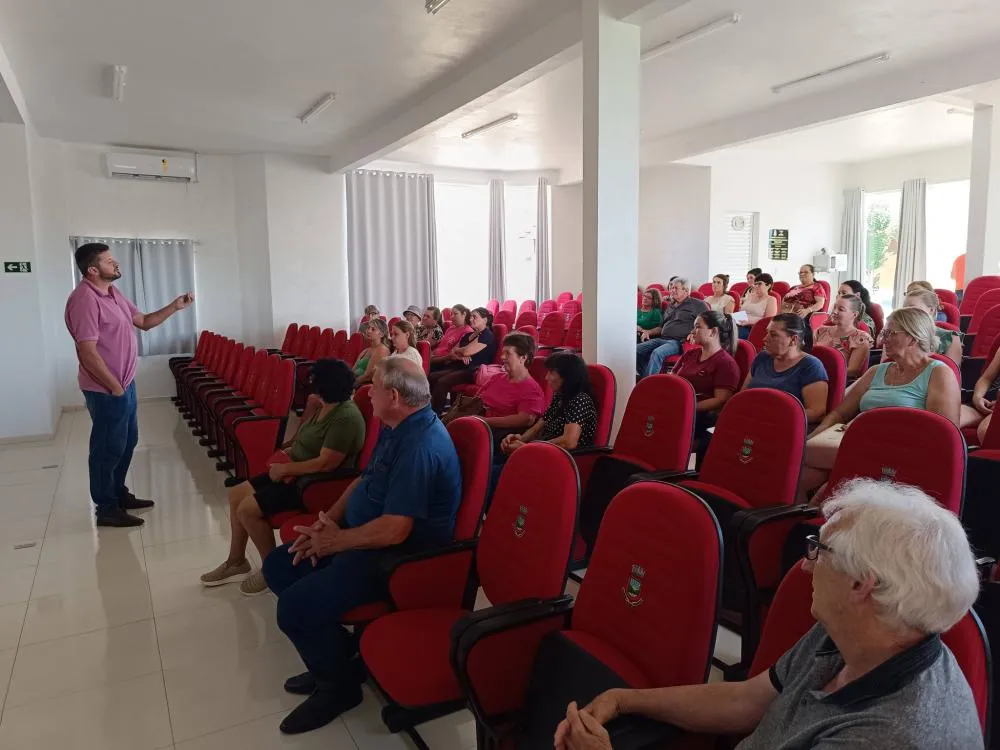 Administração Municipal de Vista Gaúcha distribui prêmios para entidades sociais