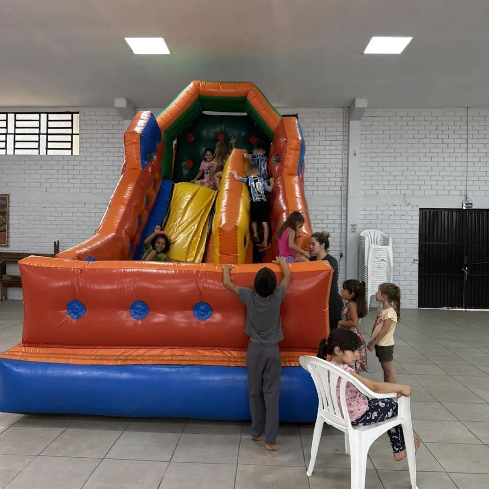 Formandos do CEI Vovó Ilga e da EMEF Cruz e Souza têm dia de integração e alegria
