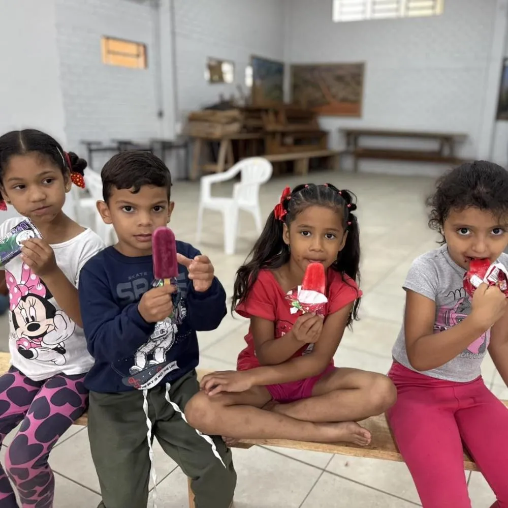 Formandos do CEI Vovó Ilga e da EMEF Cruz e Souza têm dia de integração e alegria