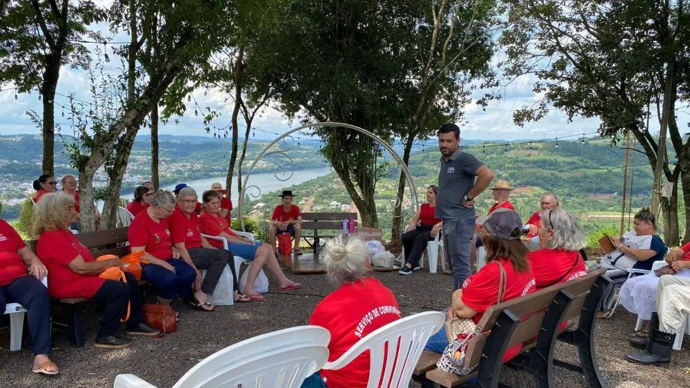 Passeio Marca o Encerramento das Atividades do Grupo de Idosos do SCFV em Vista Gaúcha