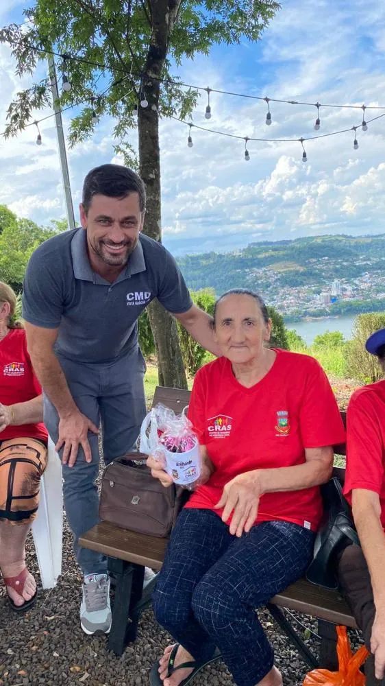 Passeio Marca o Encerramento das Atividades do Grupo de Idosos do SCFV em Vista Gaúcha