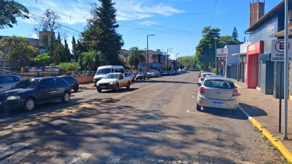Comércio e Prefeitura buscam consenso para melhorar circulação no Hospital Santo Antônio