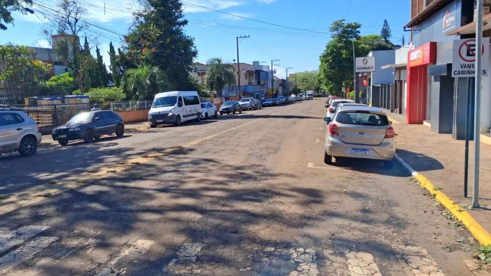 Comércio e Prefeitura buscam consenso para melhorar circulação no Hospital Santo Antônio