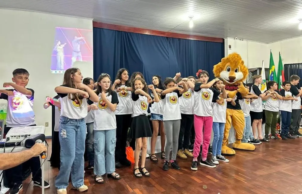 Brigada Militar forma mais de 390 alunos no Proerd no segundo semestre de 2025