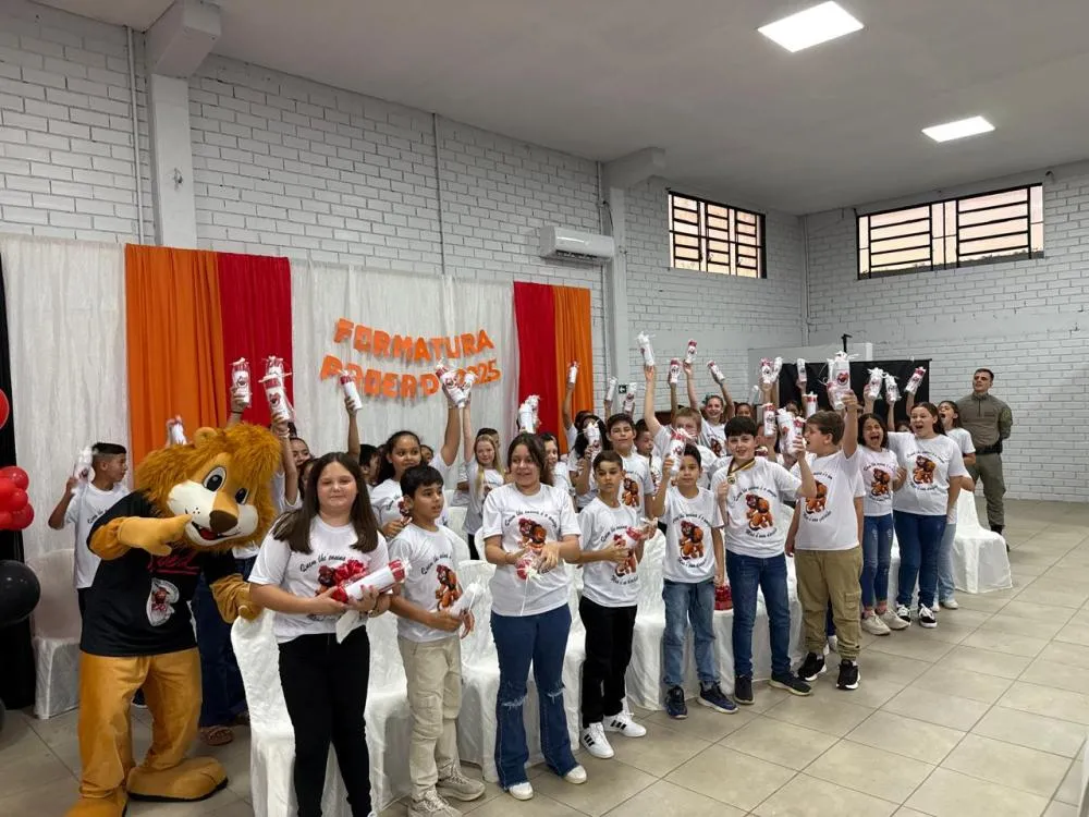 Brigada Militar forma mais de 390 alunos no Proerd no segundo semestre de 2025