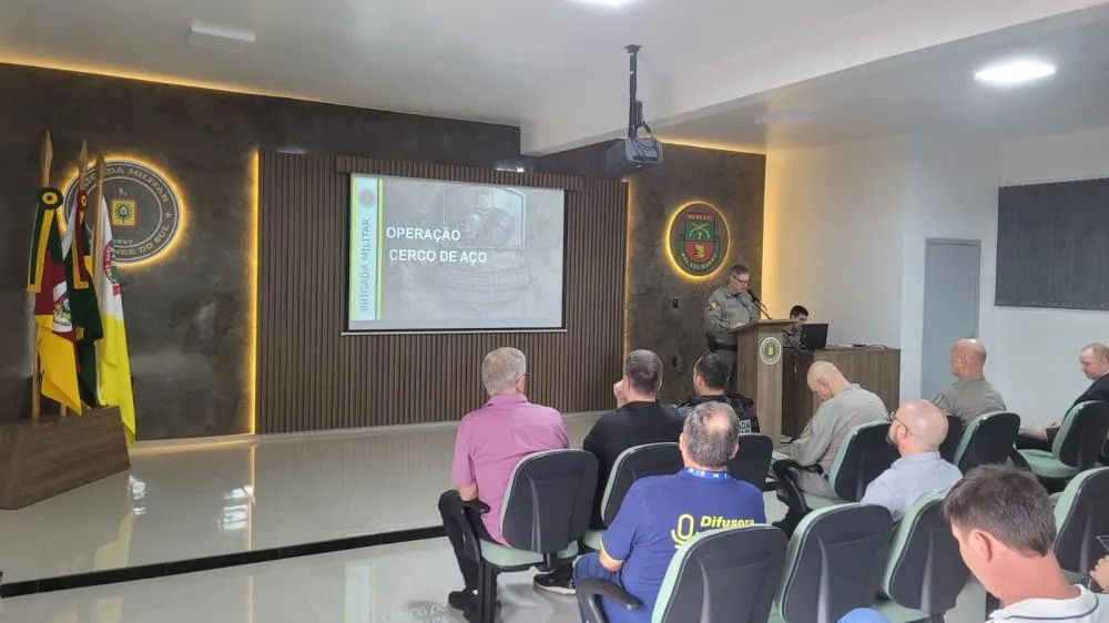 Brigada Militar lança Operação Cerco de Aço e entrega viatura à Patrulha Maria da Penha