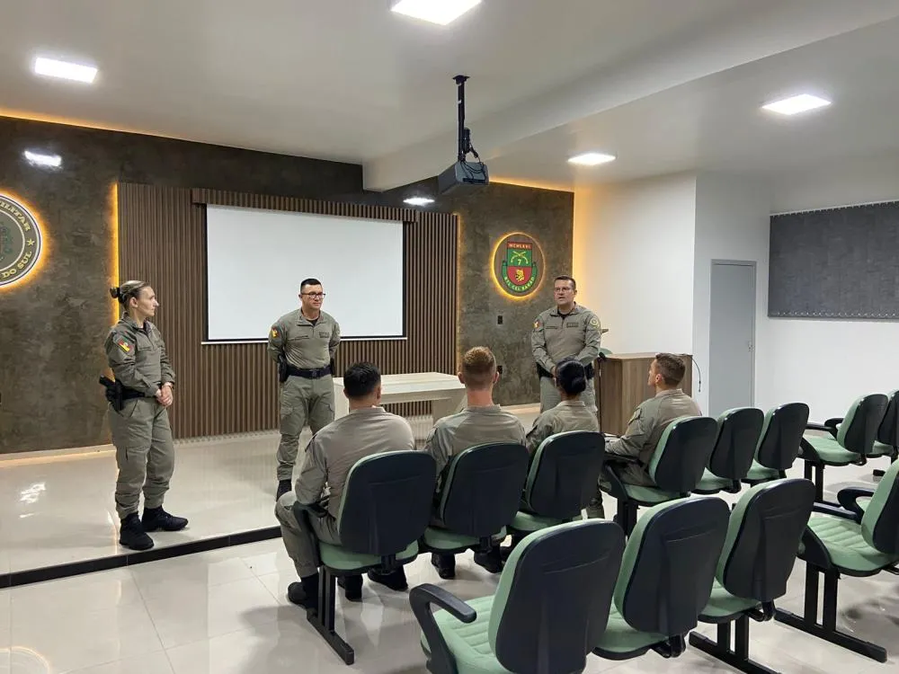 Brigada Militar recebe novos soldados no 7º bpm